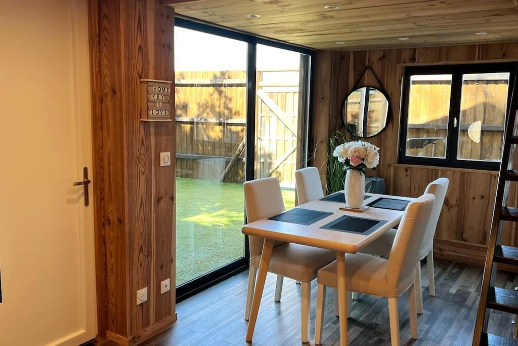 ביסקארוס Chalet Et Jaccuzy Sur La Plage מראה חיצוני תמונה