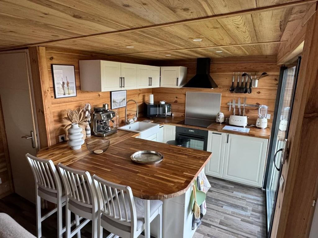 ביסקארוס Chalet Et Jaccuzy Sur La Plage מראה חיצוני תמונה